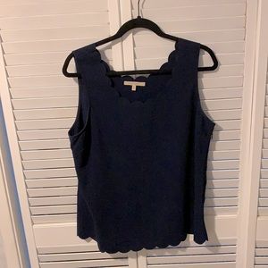 41 Hawthorn Navy Shell w/Scallop Edge